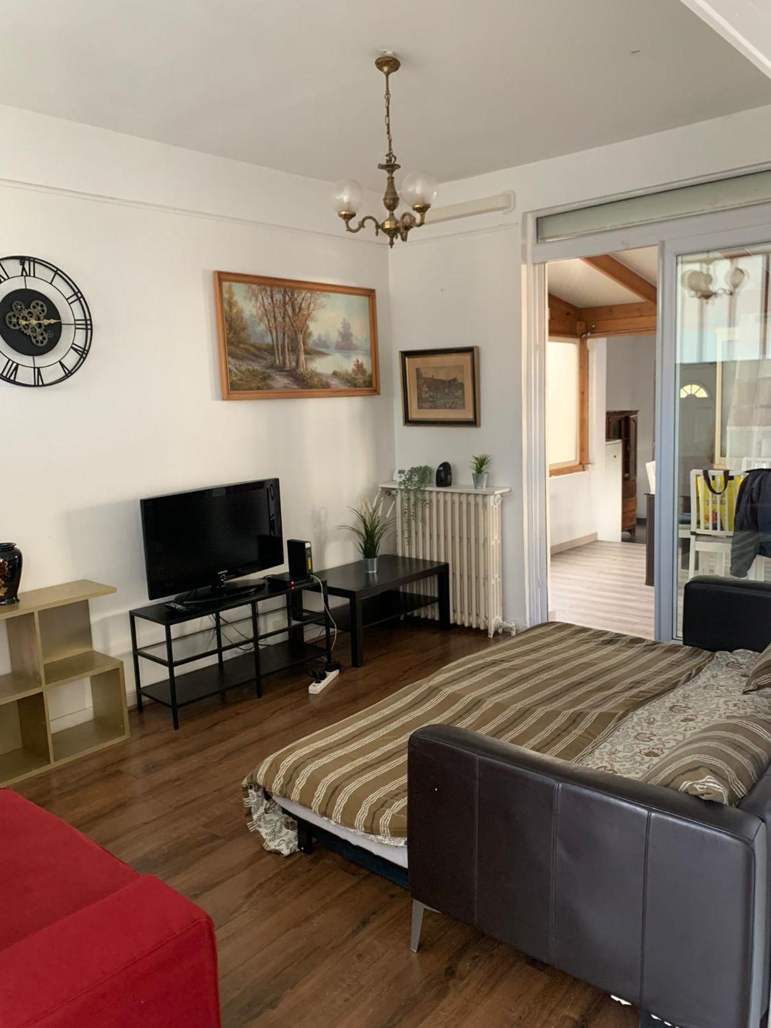GRAND APPARTEMENT AVEC TERRASSE&JARDIN A 5 minutes de PARIS Cachan Exterior foto